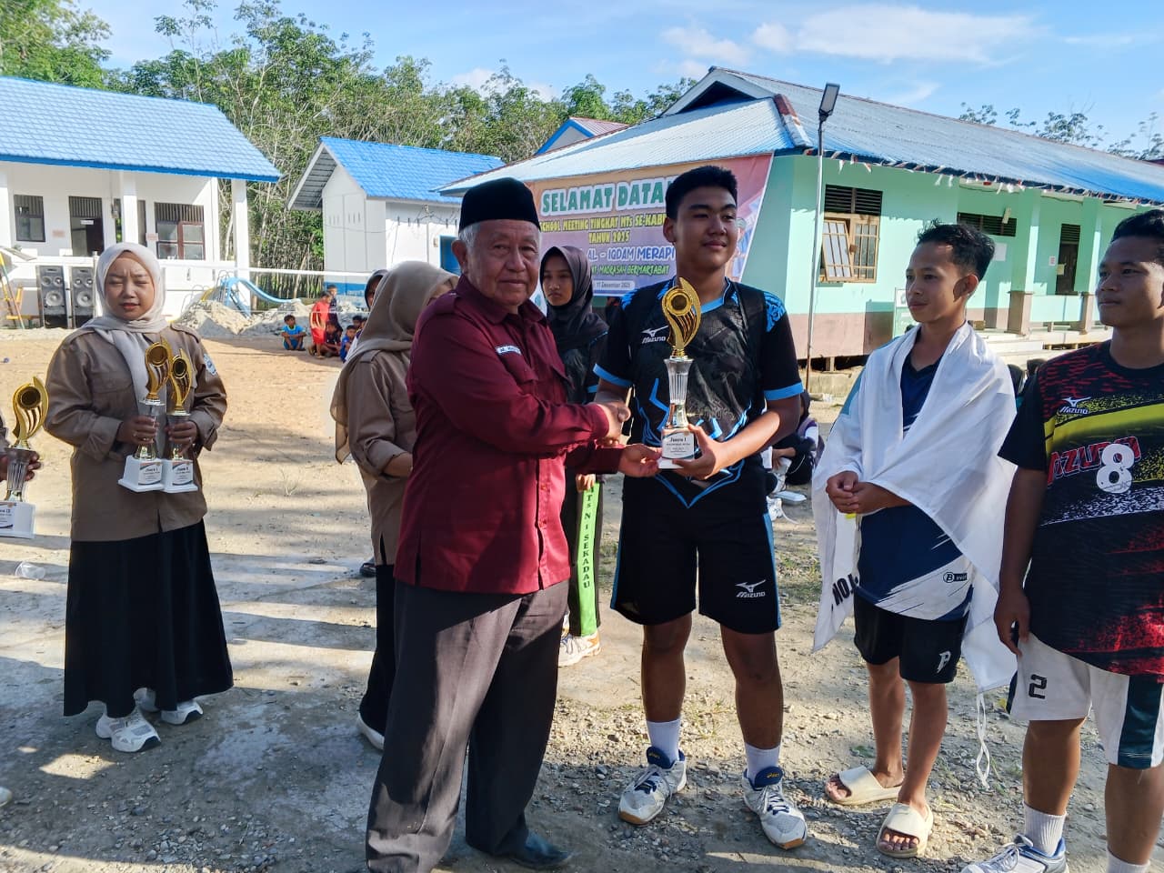 School Meeting Tingkat MTs Kabupaten Sekadau